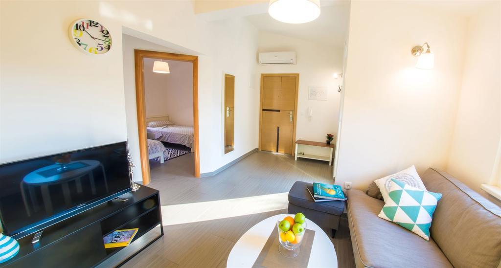 Apartments Denis Klek Luaran gambar